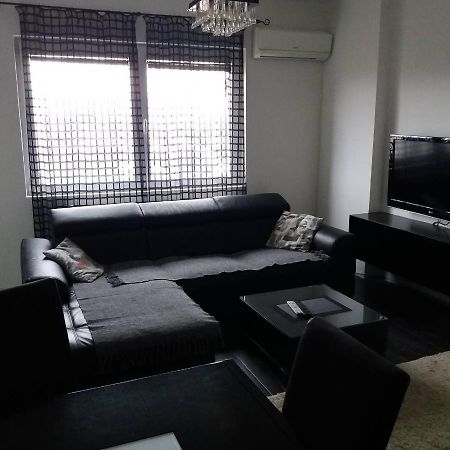 Tijana Apartment Ni Eksteriør bilde